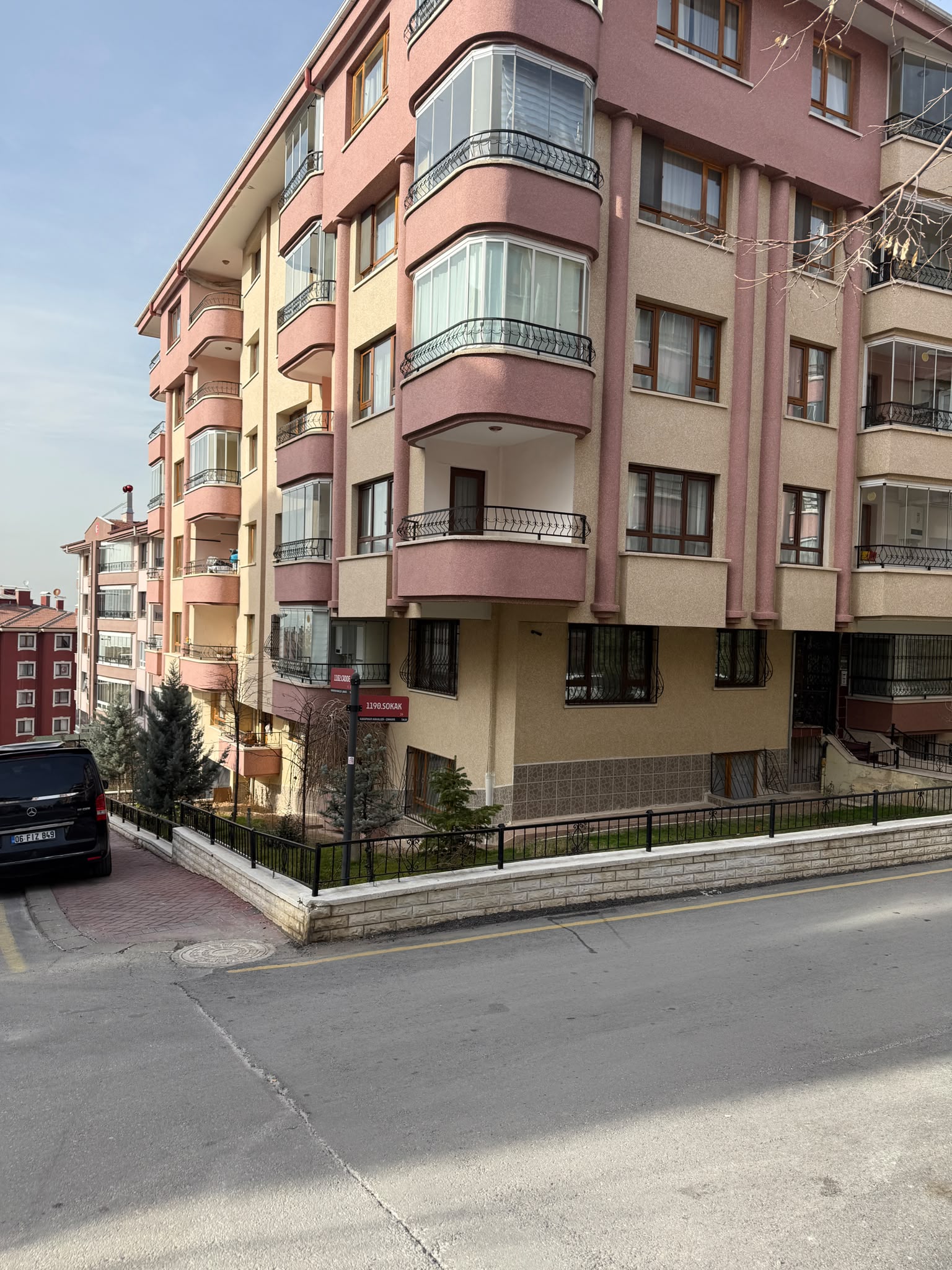 Karapınar Apartmanı 9